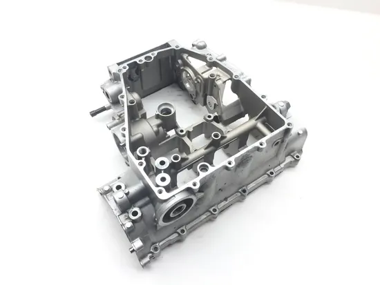 Upper Lower Center Cases Case 2006 Kawasaki ZZR600 2465