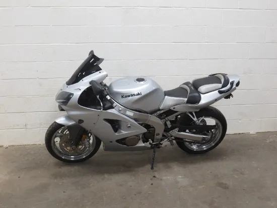 Oil Lines 2006 Kawasaki ZZR600 2465