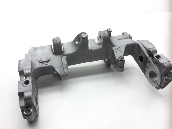 2003 Honda CBR954RR CBR 954RR Rear Swingarm Mount 2463A