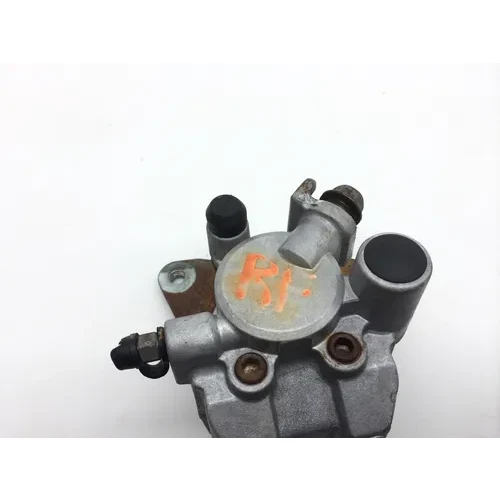 Right Passenger Front Brake Caliper 2004 Yamaha Grizzly 660 YFM660F 4x4 2461A 3