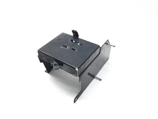 Battery Tray 2004 Harley-Davidson Road King Classic EFI FLHRCI 2474