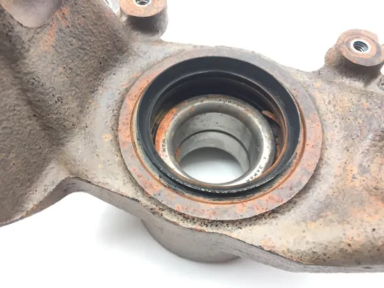 2015 Honda 500 Pioneer Left Front Spindle Steering Knuckle 2496A