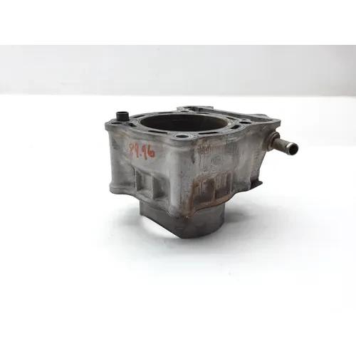 Engine Cylinder Jug 2003 Suzuki Quadsport Z400 LTZ400 2x4 2485 PARTS 3