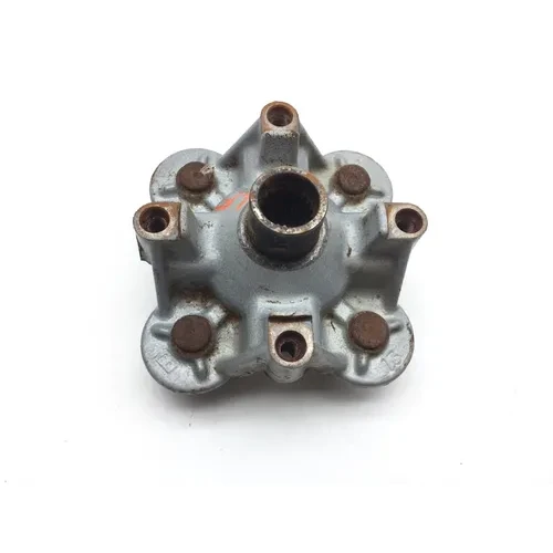 Front Wheel Hub B 2007 Kawasaki Brute Force 750 KVF750A 4x4i 2488 3