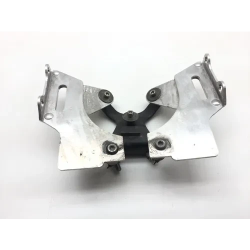 Headlight Mount Bracket 2001 Yamaha V Star 650 XVS650A Classic 2506A 7