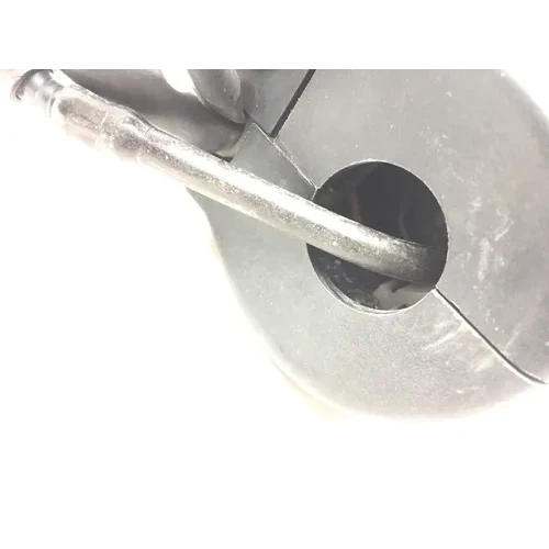 Right Kill Bar Switch Handle On Off 2002 Triumph Trophy 1200 2472 x 14