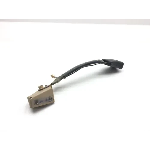 Left Seat Belt Latch 2017 Yamaha Wolverine YXE 700 4x4 FI EPS 2492A 3