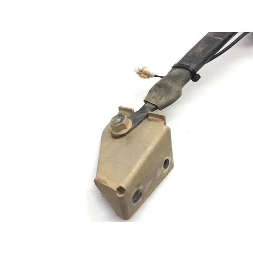 Left Seat Belt Latch 2017 Yamaha Wolverine YXE 700 4x4 FI EPS 2492A 5