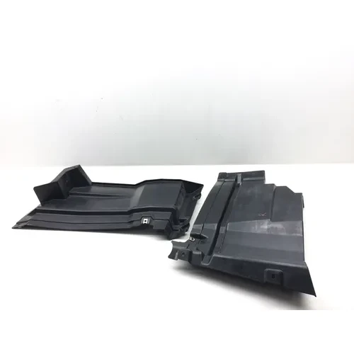 Left Right Plastic Panels 2016 Yamaha Wolverine YXE 700 4x4 FI 2514A 3