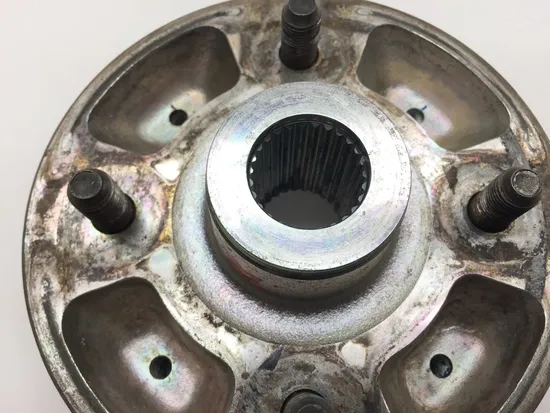 Front Wheel Hub B 2016 Yamaha Wolverine YXE 700 4x4 FI 2514A