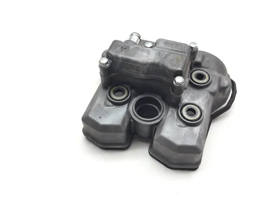 Engine Cylinder Head Cover 2016 Yamaha Wolverine R-Spec YXE 700 4x4 FI EPS 2534A