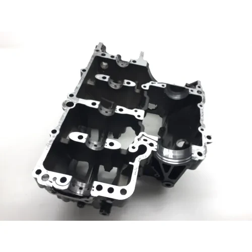 Upper Lower Center Cases Case 2005 Yamaha YZF R1 T/C Raven 2532A 16