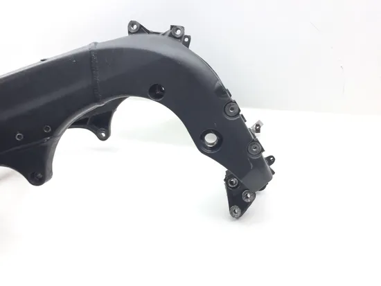 Main Frame Chassis 2005 Yamaha YZF R1 T/C Raven 2532A x
