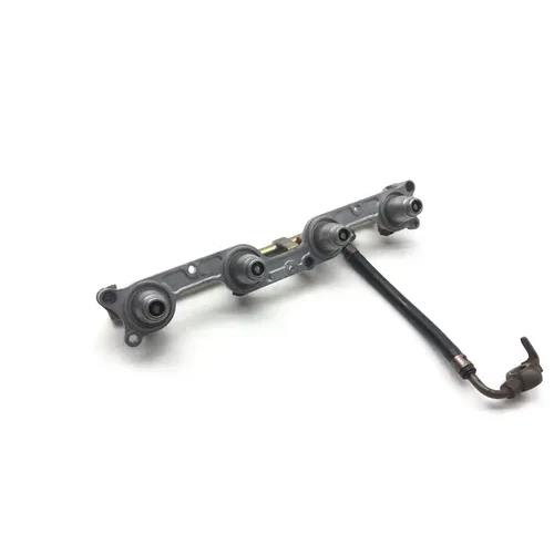 2005 Honda CBR 1000RR CBR1000RR Engine Fuel Priming Rail 2533A 9
