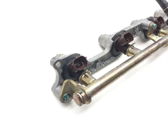 2005 Honda CBR 1000RR CBR1000RR Engine Fuel Priming Rail 2533A