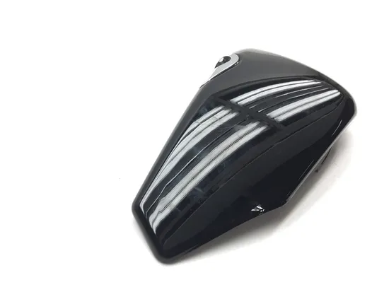 Engine Oil Tank Cover 2006 Harley-Davidson Sportster 1200 Custom XL1200C 2546