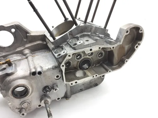 Engine Left Right Center Cases 1987 Harley-Davidson Sportster 883 XLH883 2547 x