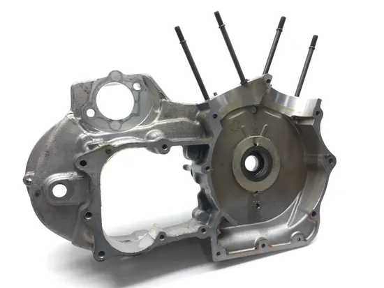 Engine Left Right Center Cases 1987 Harley-Davidson Sportster 883 XLH883 2547 x