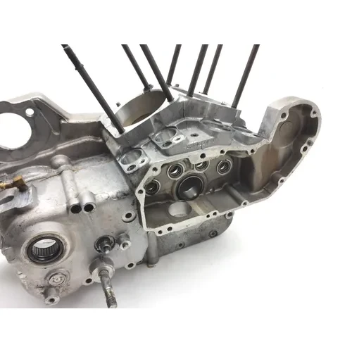 Engine Left Right Center Cases 1987 Harley-Davidson Sportster 883 XLH883 2547 x 13
