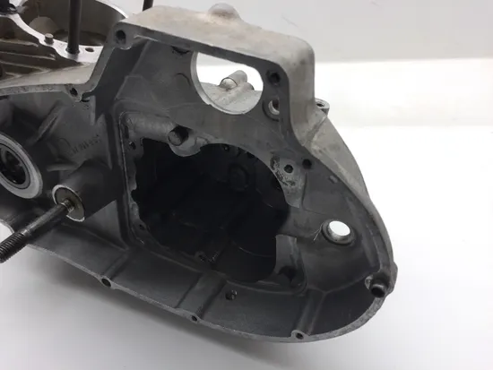 Engine Left Right Center Cases 1987 Harley-Davidson Sportster 883 XLH883 2547 x