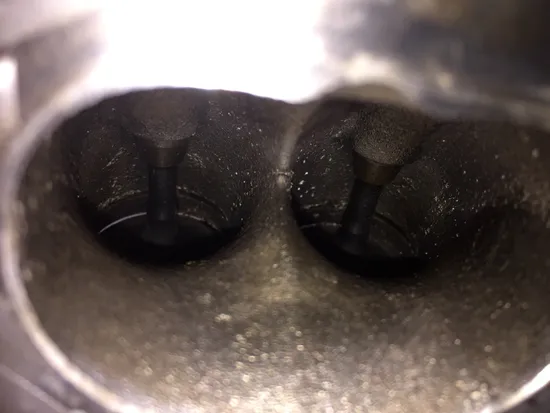 Engine Cylinder Head Complete W Cams FRONT 2013 John Deere Gator RSX 850i 2562A