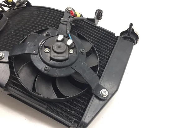 Radiator Cooling Front Fluid with Fan 2009 Ducati 1198 2557A