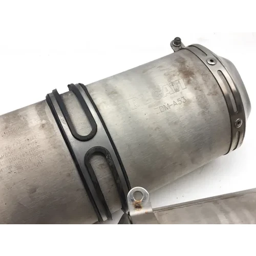 Muffler Can Exhaust Pipe 2009 Ducati 1198 2557A 13