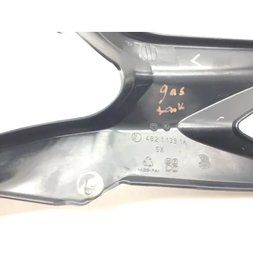 Right Side Mid Fairing Cover 2009 Ducati 1198 2557A 15