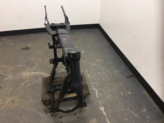 Main Frame Chassis 2000 Harley-Davidson Dyna Low Rider FXDL 2544 x