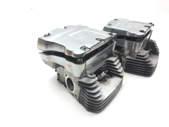 Front Rear Cylinder Head Set 01 Harley Softail Standard EFI FXSTI 2568 x