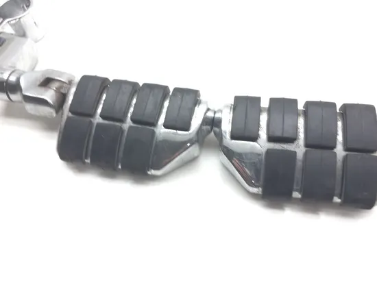 Left Right Set Passenger Peg Bracket 01 Harley Softail Standard EFI FXSTI 2568