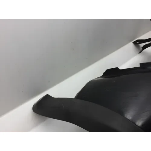 Front Fender Fenders Plastic 2002 Polaris Sportsman 700 Twin 2585 x 7