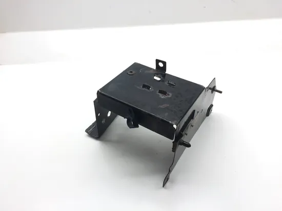 Battery Tray 2001 Harley-Davidson Electra Glide Classic FLHTC 2582 x