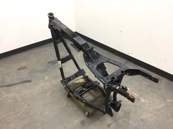 Main Frame Chassis CLN Ready To Go 2005 Harley Dyna Wide Glide FXDWG 2581 x