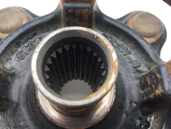 Front Wheel Hub with Rotor A 2008 Kawasaki Teryx 750 KRF750B 4x4 2592 x