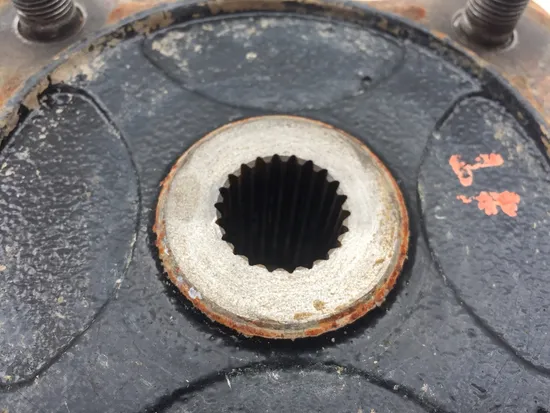 Front Wheel Hub with Rotor A 2008 Kawasaki Teryx 750 KRF750B 4x4 2592 x