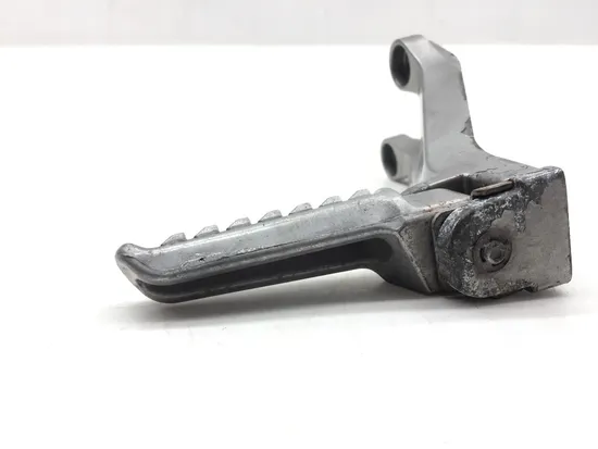 Left Rear Back Passenger Peg Bracket Side 03 Kawasaki Ninja ZX6RR ZX600K 2589 x