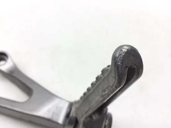 Left Rear Back Passenger Peg Bracket Side 03 Kawasaki Ninja ZX6RR ZX600K 2589 x