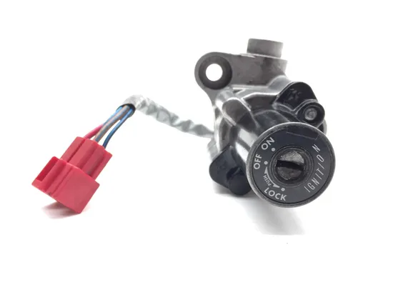 Lockset Ignition Key Steering Lock 08 Yamaha V Star 1100 XVS1100AW Classic 2604A