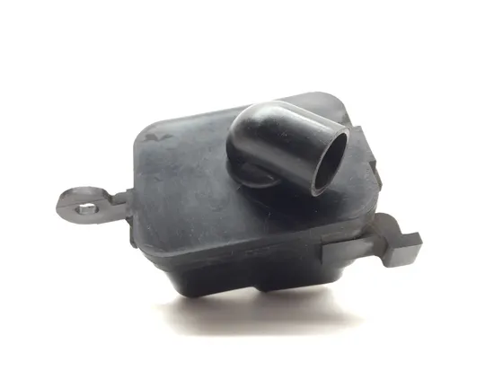 Oil Vent Box 2008 Yamaha V Star 1100 XVS1100AW Classic 2604A