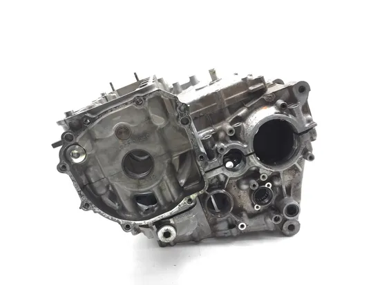 Upper Lower Center Cases Case 1998 Suzuki GSXR600 2615 x