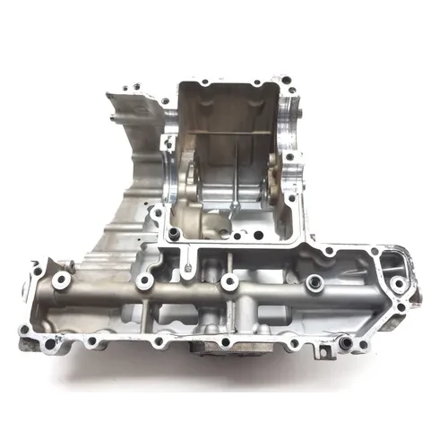 Upper Lower Center Cases Case 1998 Suzuki GSXR600 2615 x 21