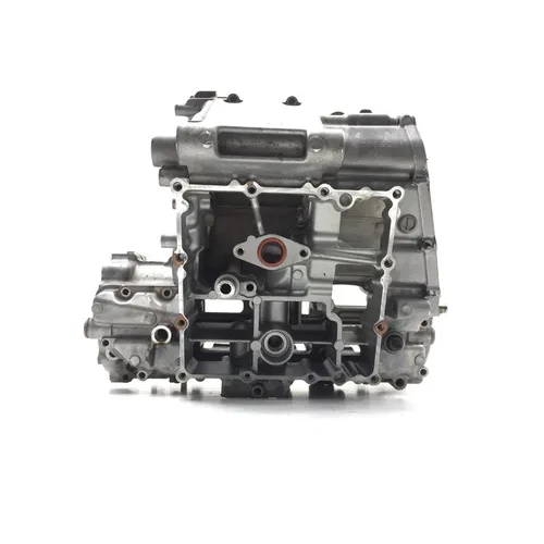 Upper Lower Center Cases Case 1998 Suzuki GSXR600 2615 x 17