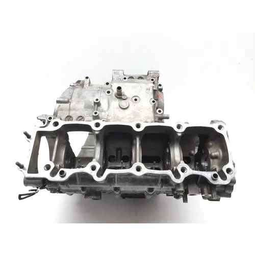 Upper Lower Center Cases Case 1998 Suzuki GSXR600 2615 x 15