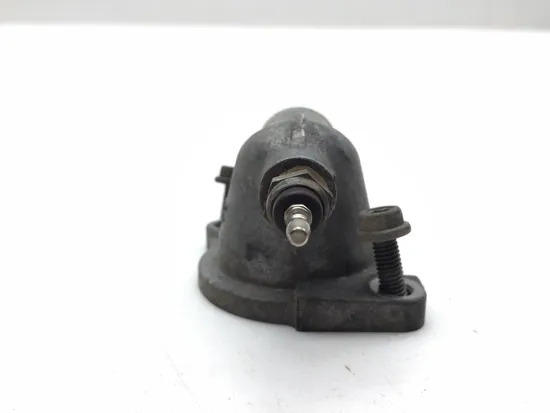 Thermostat Cover 1998 Suzuki GSXR600 2615