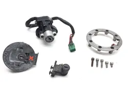 Lockset Ignition Trunk Tank Gas Cap Key 1998 Suzuki GSXR600 2615 x