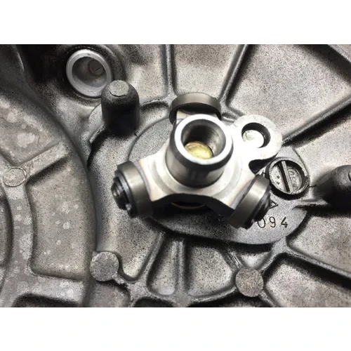 Engine Clutch Cover 2003 Arctic Cat 500 4X4 2623 x 15