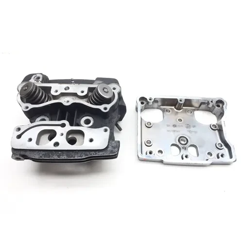 Front Rear Cylinder Head Set 2000 Harley-Davidson Softail Standard FXST 2625 x 6
