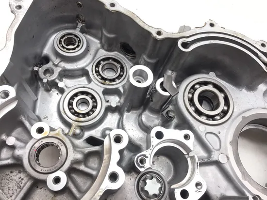 Engine Left Right Center Cases Case 2001 Yamaha Grizzly 600 YFM600F 4x4 2652A x