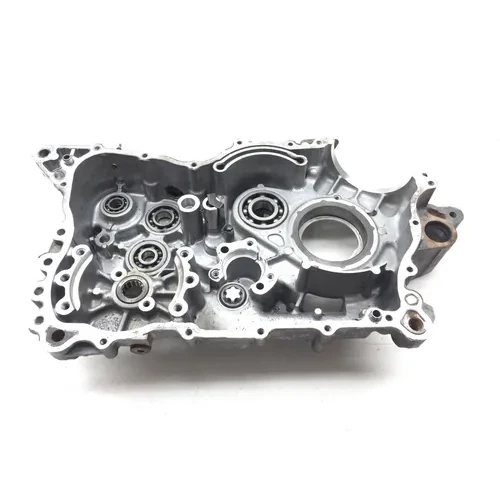 Engine Left Right Center Cases Case 2001 Yamaha Grizzly 600 YFM600F 4x4 2652A x 15